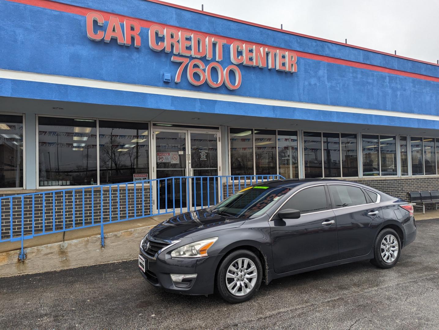 2015 BLUE Nissan Altima 2.5 S (1N4AL3AP0FC) with an 2.5L L4 DOHC 16V engine, Continuously Variable Transmission transmission, located at 7600 S Western Ave., Chicago, IL, 60620, (773) 918-3980, 0.000000, 0.000000 - Photo#1